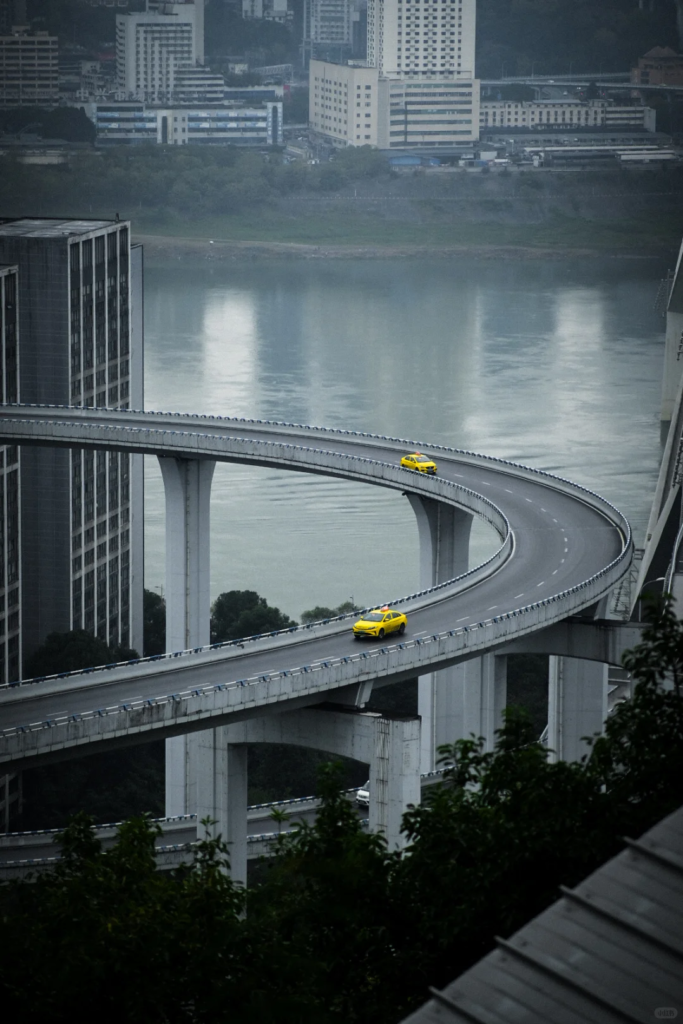 Chongqing’s Famous Taxis