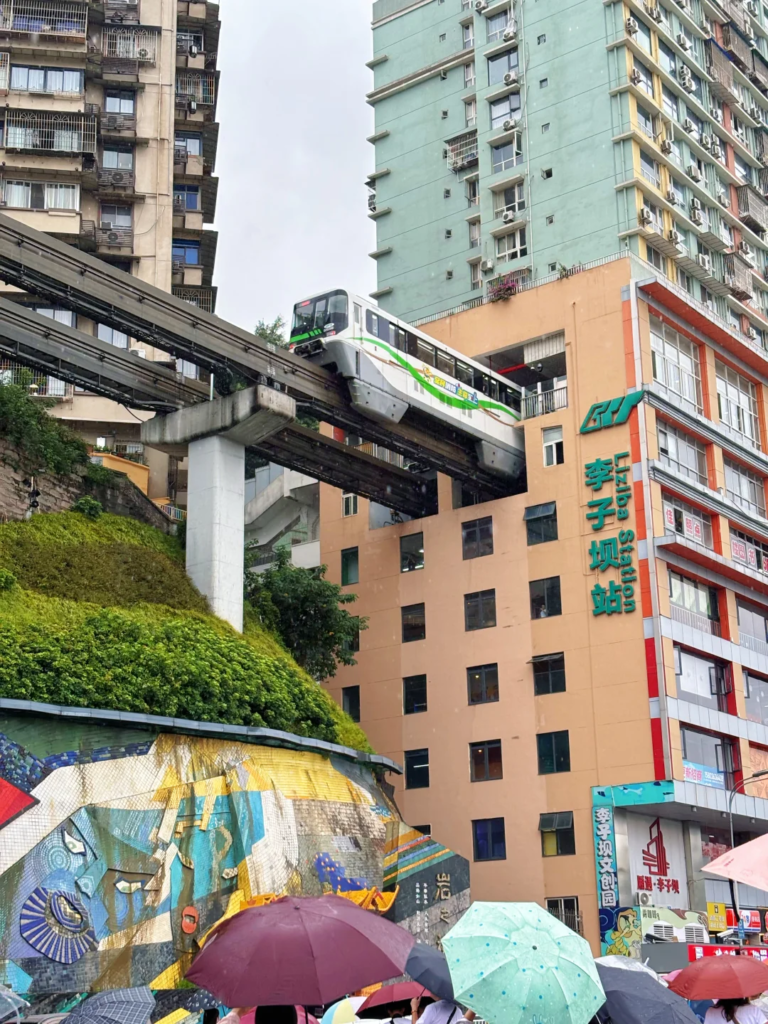 Metro Line 2: The Liziba "Train Through Building"