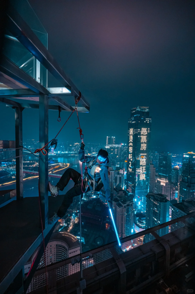 Rooftop 131: The "Hidden" Spot