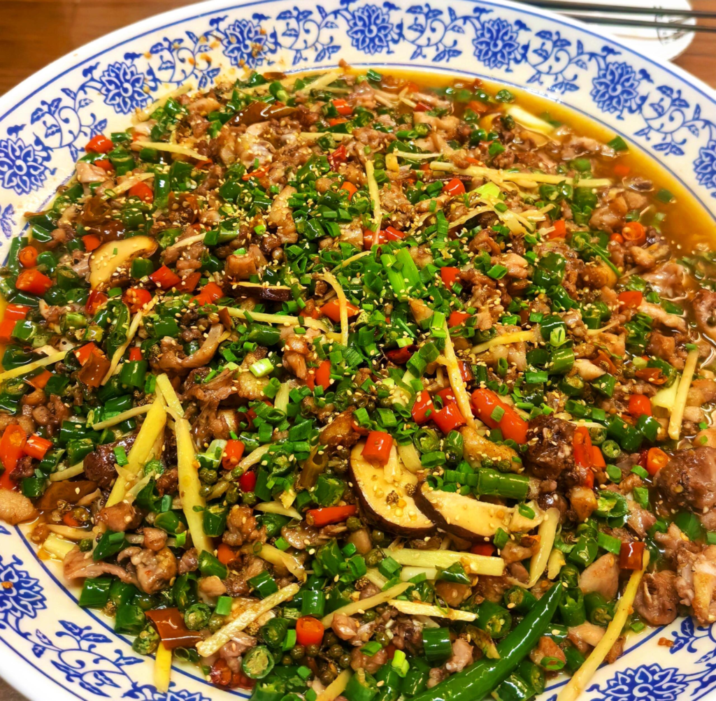 Chongqing Food Guide: 6 Hearty One-Dish Meals You Can’t Miss (Real Talk From a Traveler Who’s Been There)
