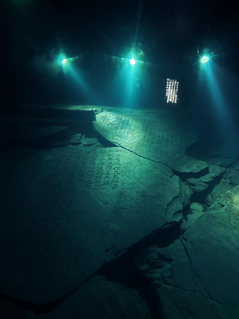 Fuling Day Trip Guide: Exploring the 816 Nuclear Project & Wuling Mountain Great Rift Valley