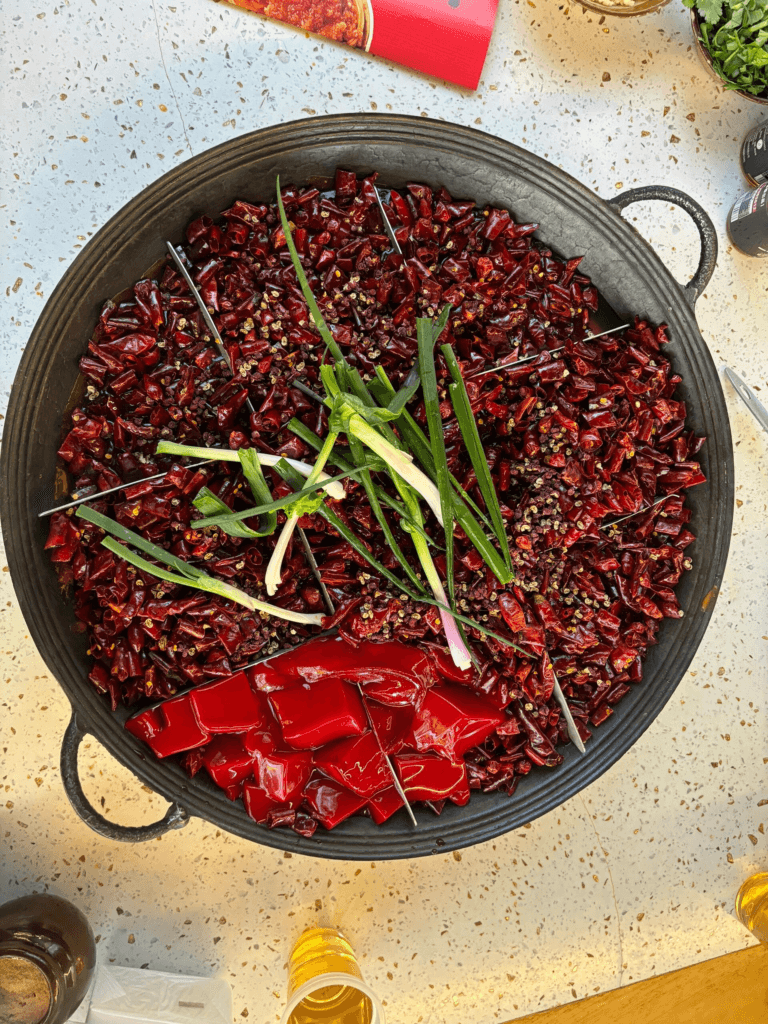 Chongqing Food Guide: 6 Hearty One-Dish Meals You Can’t Miss (Real Talk From a Traveler Who’s Been There)