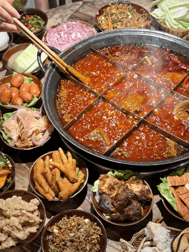 Chongqing Food Guide: 6 Hearty One-Dish Meals You Can’t Miss (Real Talk From a Traveler Who’s Been There)